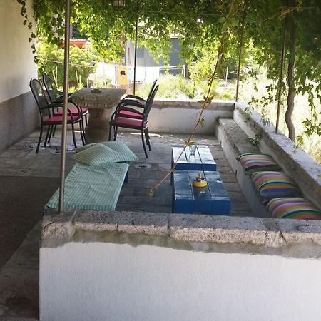 Pape Punat Apartmani I Sobe エクステリア 写真