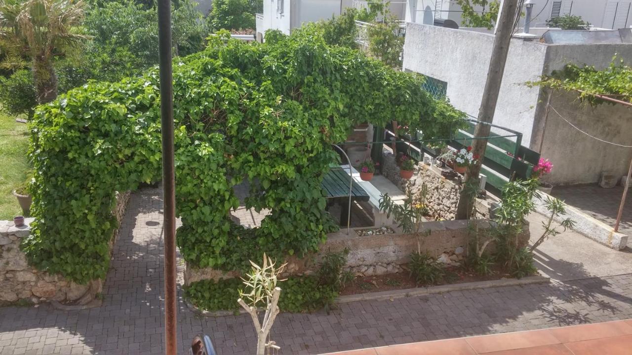 Pape Punat Apartmani I Sobe エクステリア 写真