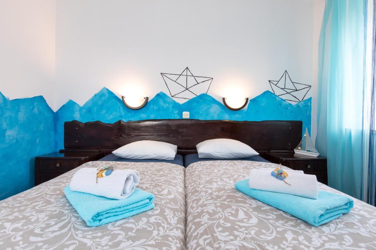 Pape Punat Apartmani I Sobe エクステリア 写真